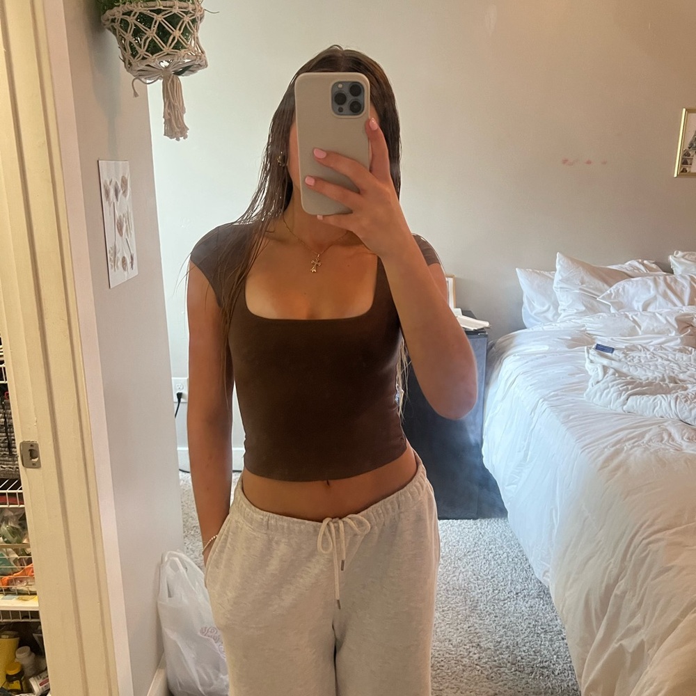 Brown Fitted Crop Cap Sleeve Tank Top